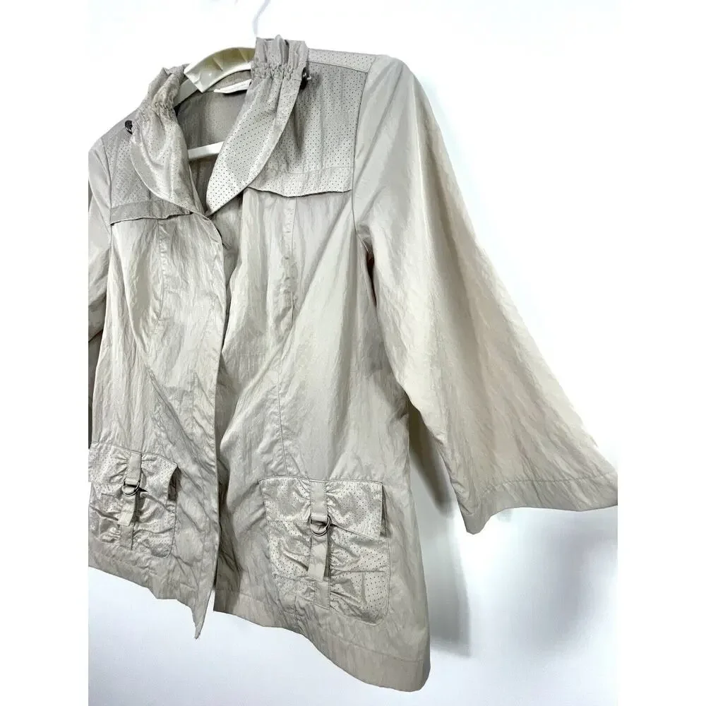 WEEKENDS By Chico’s 1 Size 8 Snap Front Lightweight Windbreaker Jacket Tan